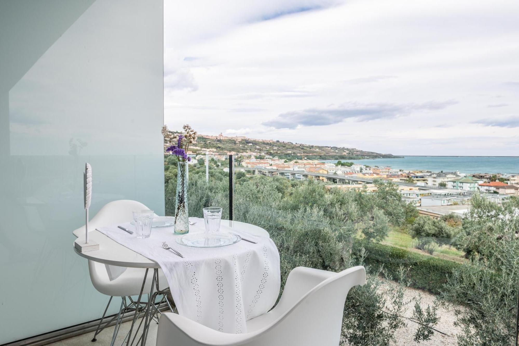 Alkimia Boutique Hotel 바스토 외부 사진
